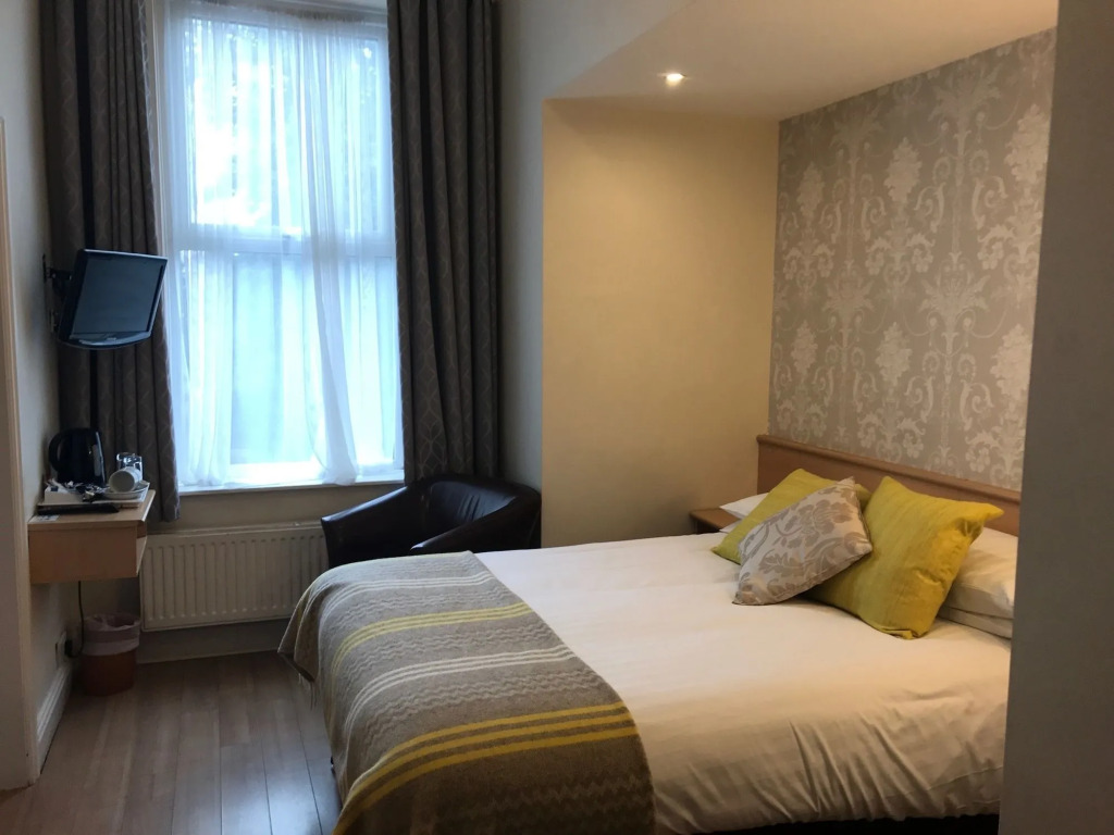 Westlynn Hotel & Apartments Free Parking Near Manchester Centre