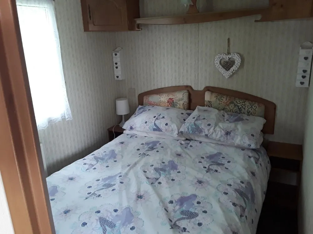 3 bed Caravan Suzie 1,10 Mins From Beach Suzie 1