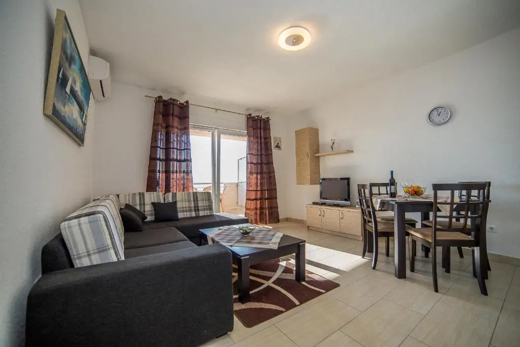 Apartments Kati