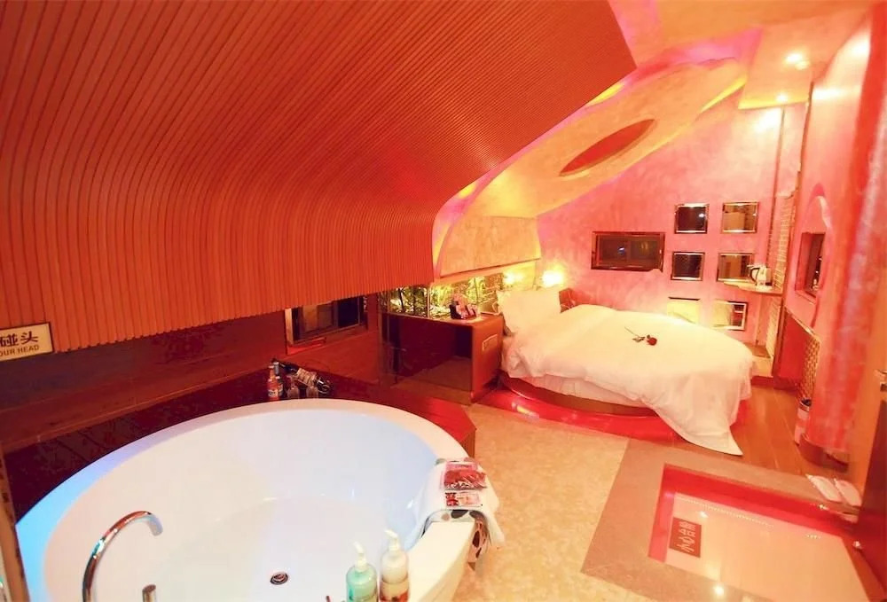 Hangzhou Jade Theme Hotel