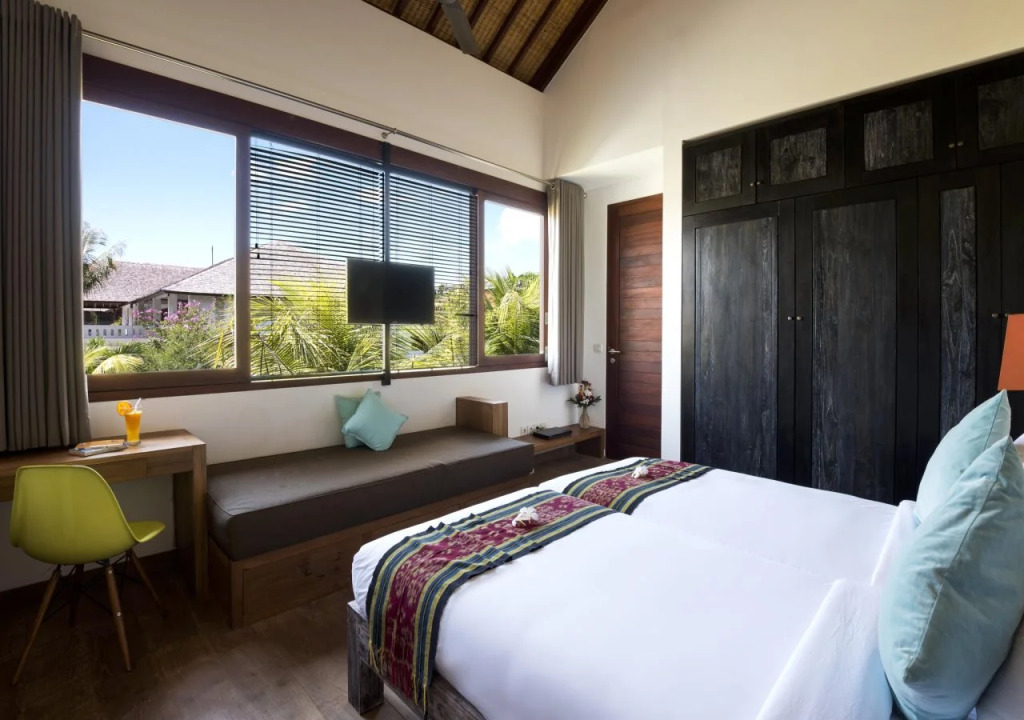 Villa Tangram, 6 Bedrooms private villa in Seminyak
