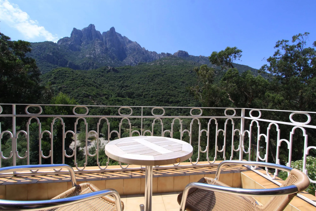 Logis Hotel Le Lonca