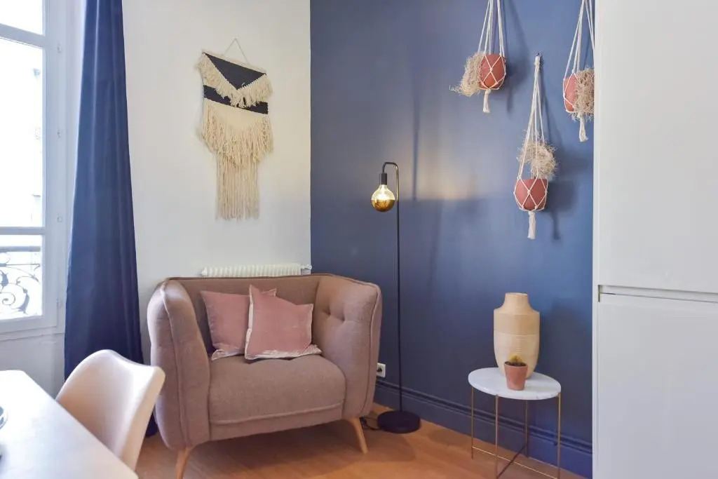 SERRENDY Fall in love Large 1-bedroom apartment 7min to Palais