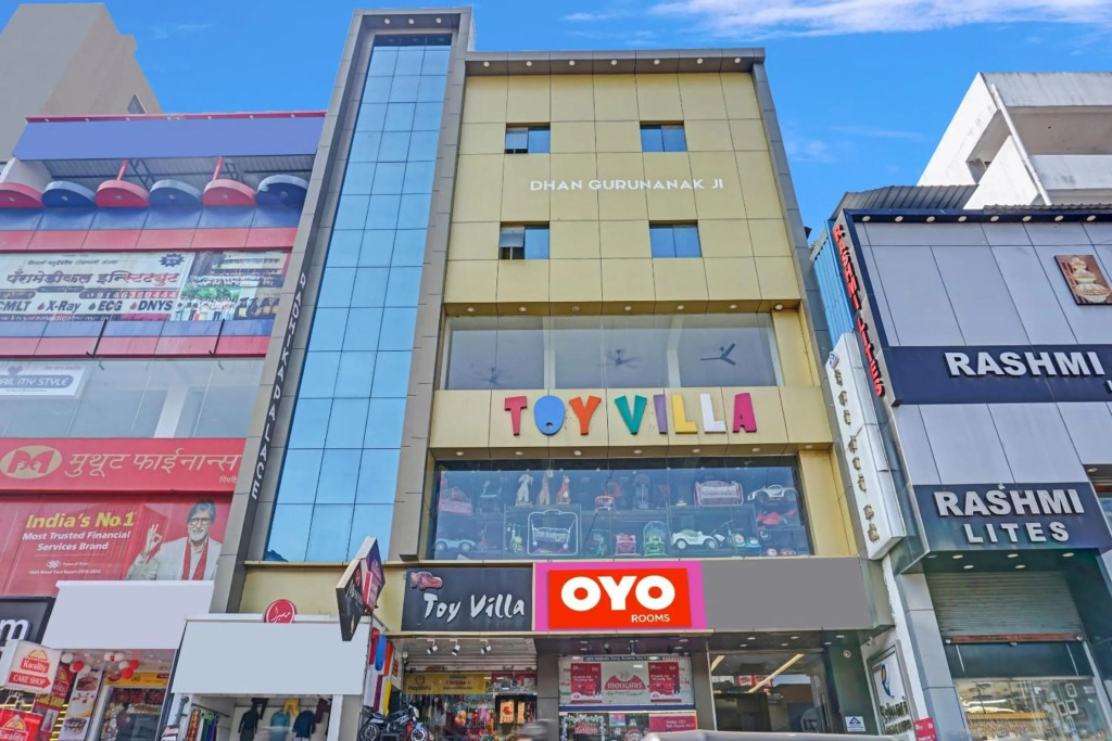OYO Flagship 80575 Satnam Inn