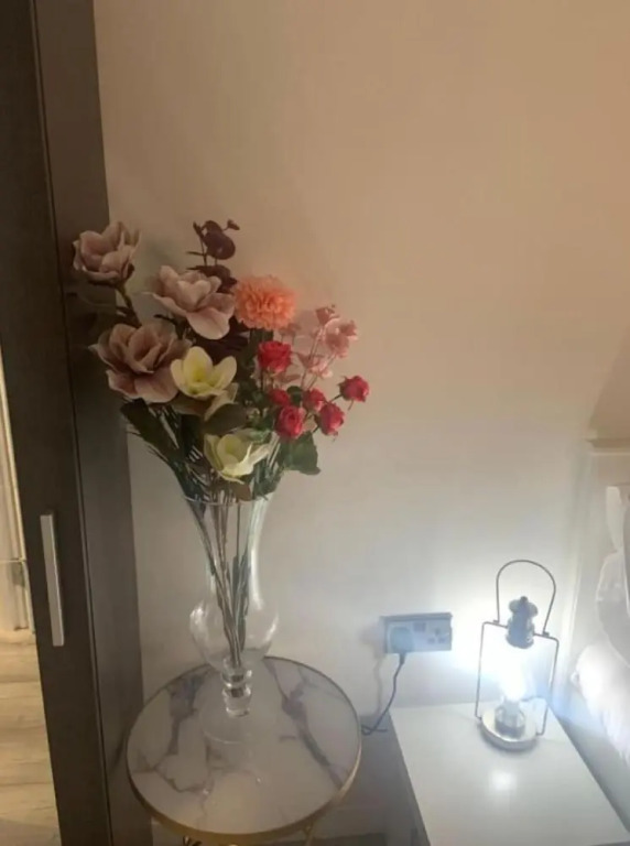 Bloomsbury House - Modern studios near Anfield