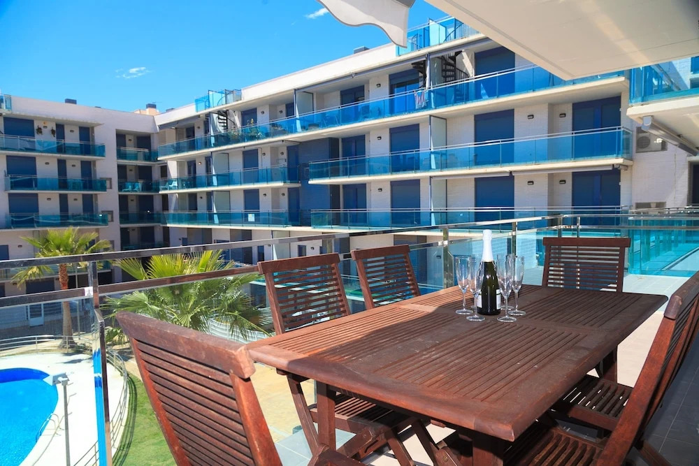 Miramar Serveis - Augusta Esquirol
