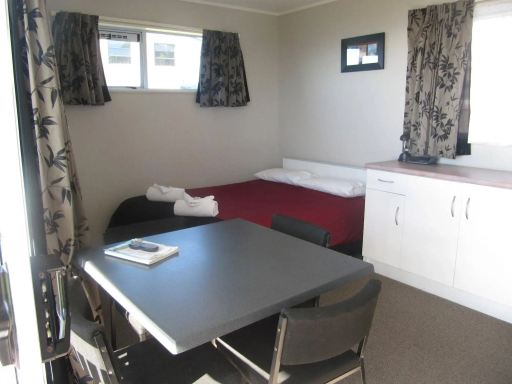 Belt Road Seaside Holiday Park