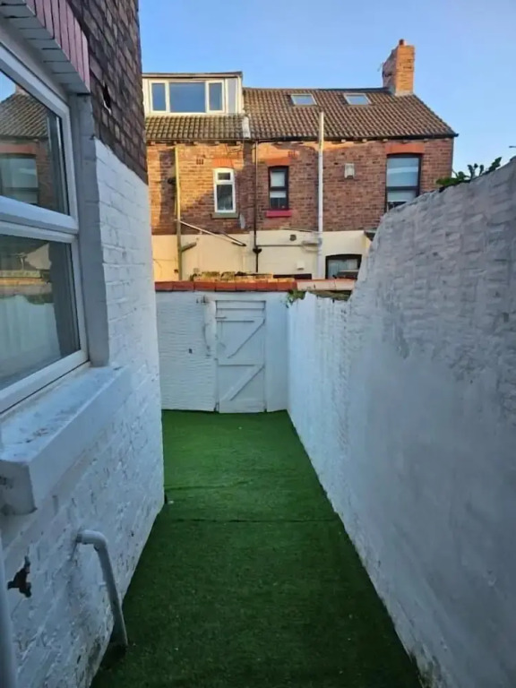 The Richmond Park Apartment