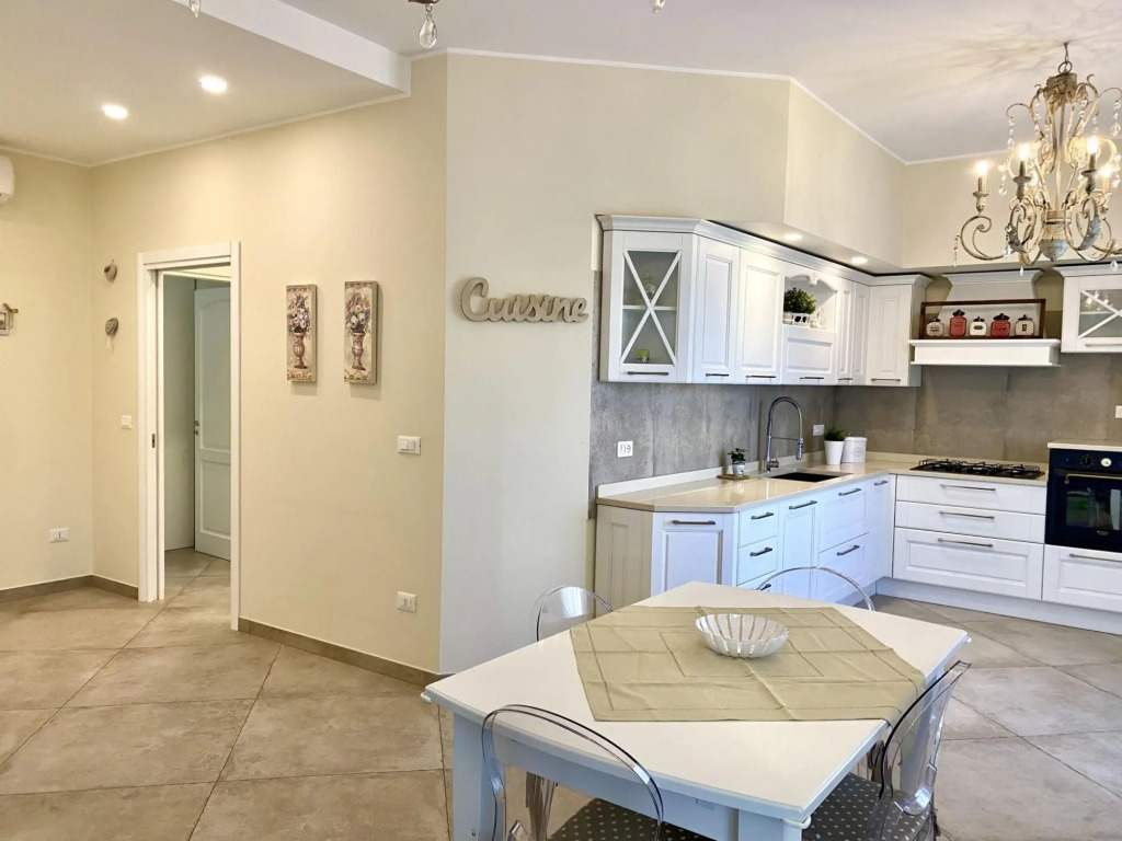Central Apartment, near the station, ideal for family-La Casetta di Rosilde
