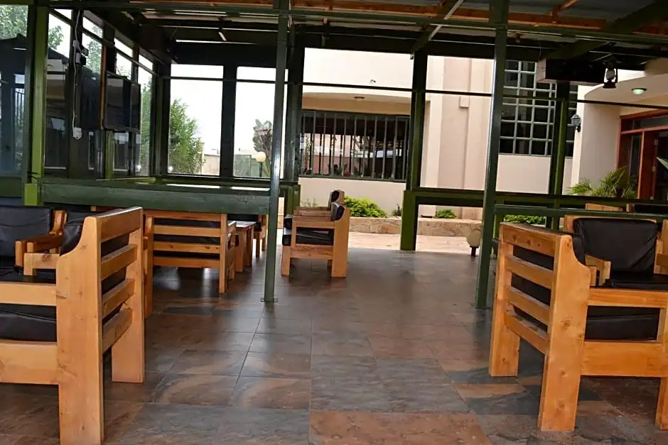 Olerai Hotel