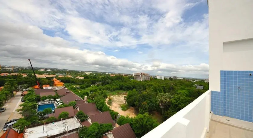Beach and Mounteen By Pattaya Capital Property