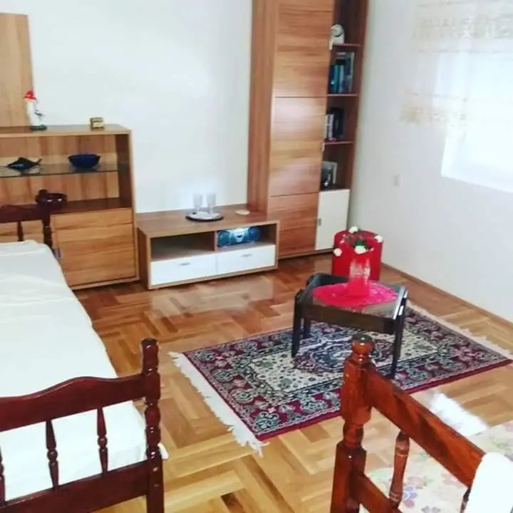 Apartment Čari
