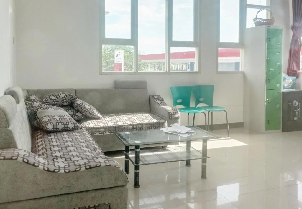 Grand Kencana Guesthouse Syariah near Wisata Bahari Lamongan