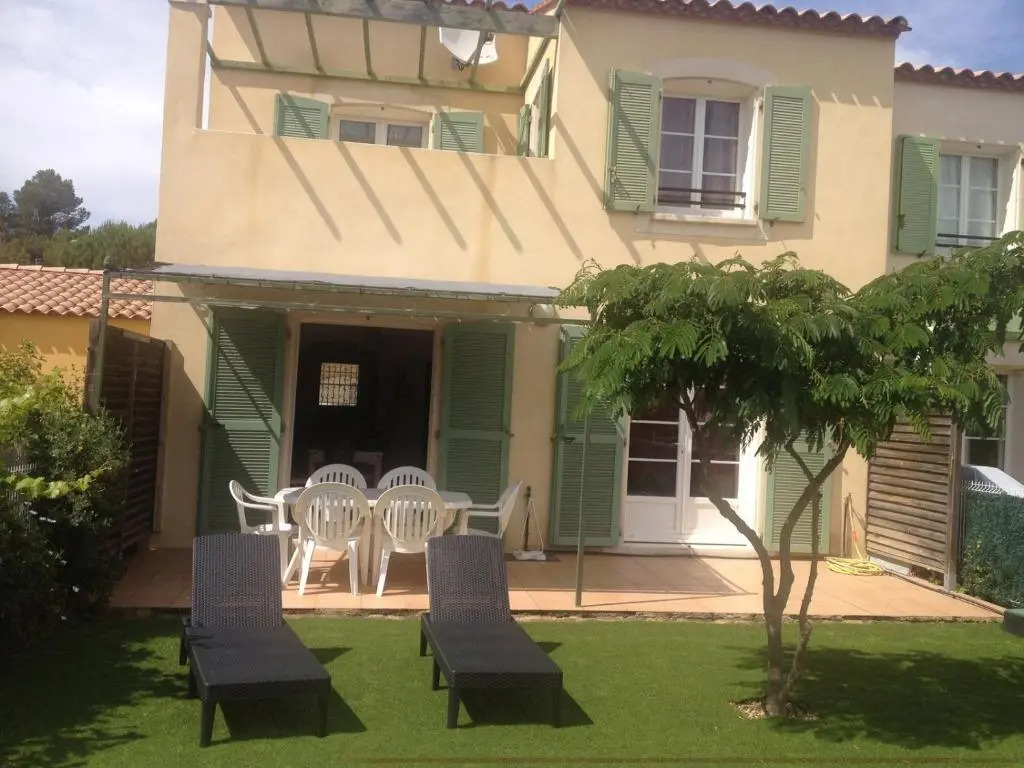 RQE 12 Villa 4 pièces 6 couchages NARBONNE-PLAGE