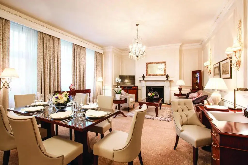 47 Park Street - Grand Residences by Marriott