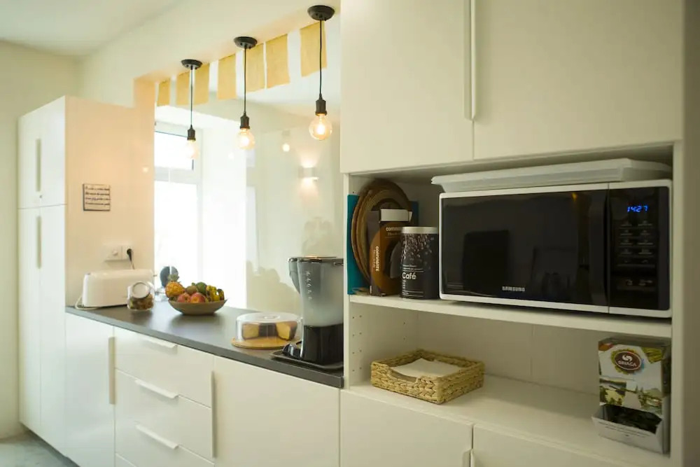 THE HOLY COW - Hostel & Suites