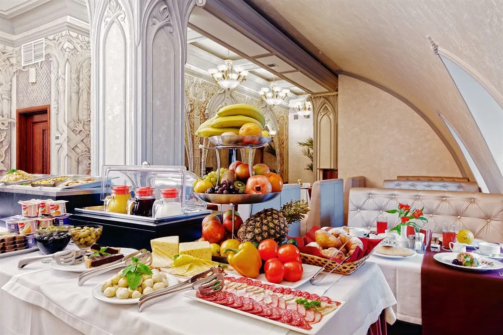 Гостиница «Старо»