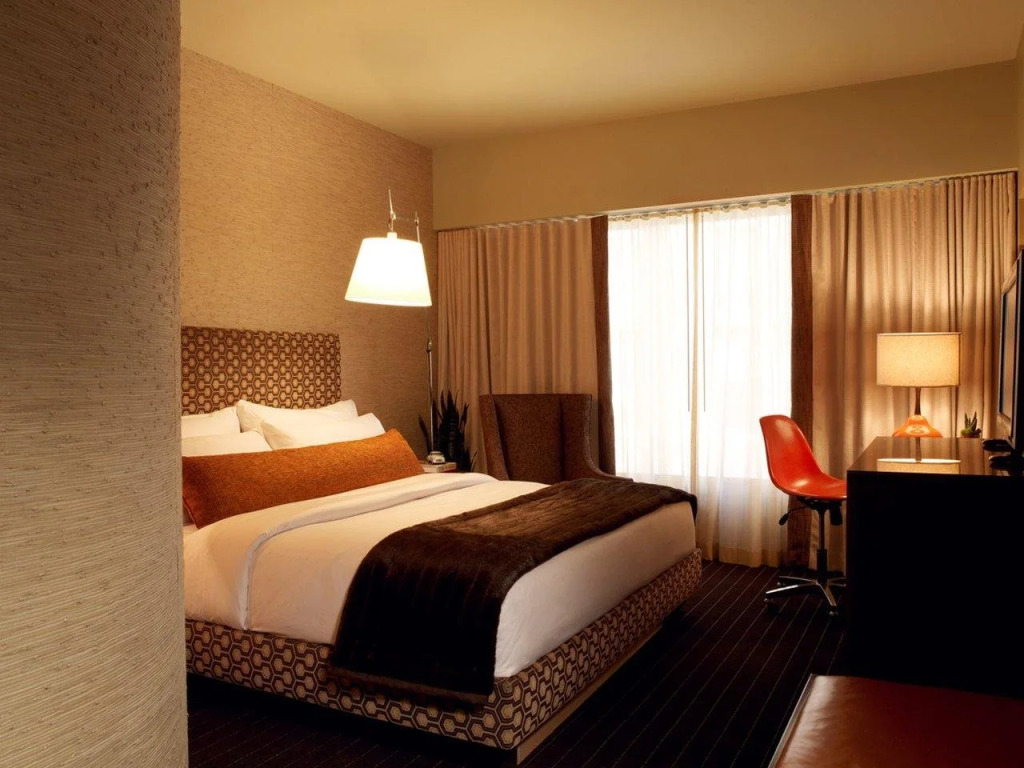 Roxy Hotel New York