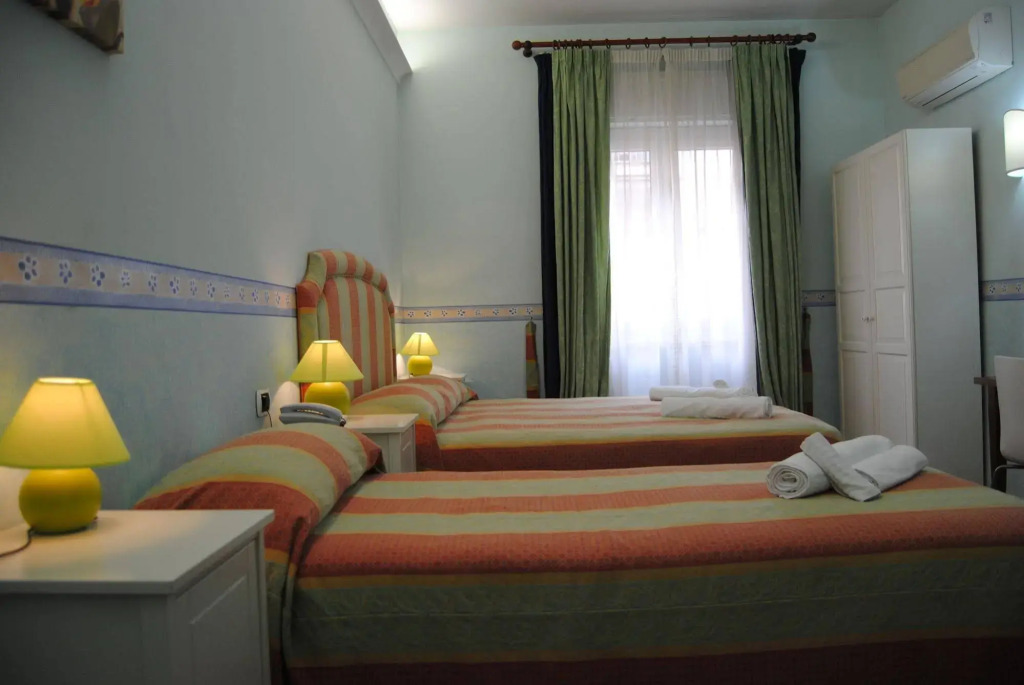 Italy Rents Vaticano