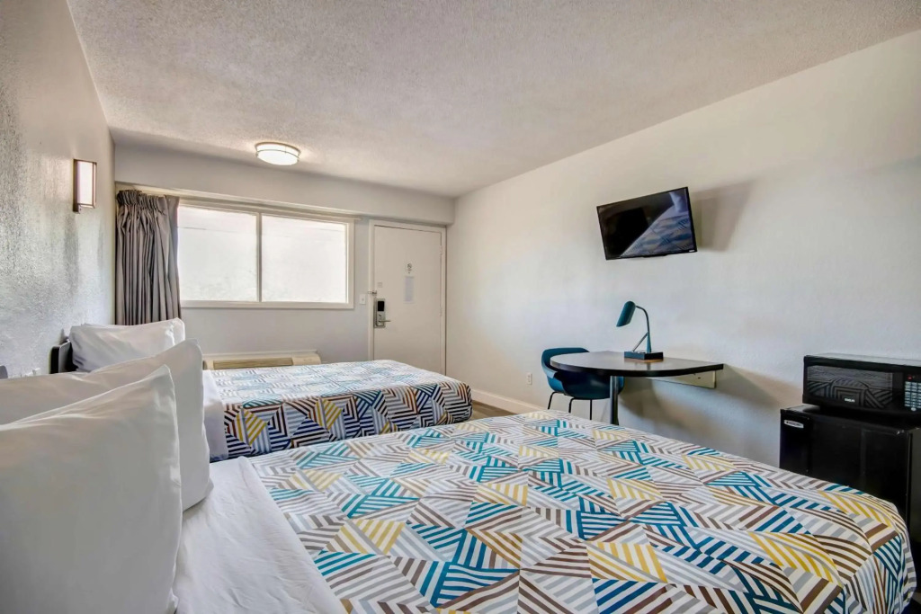 Motel 6 Columbus OH - OSU North