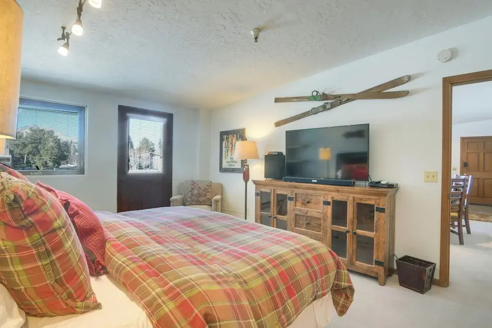 Mtn-view Balcony! Walkable Ketchum Condo