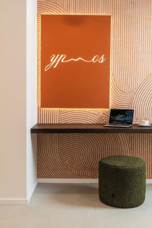 Ypnos Rooms