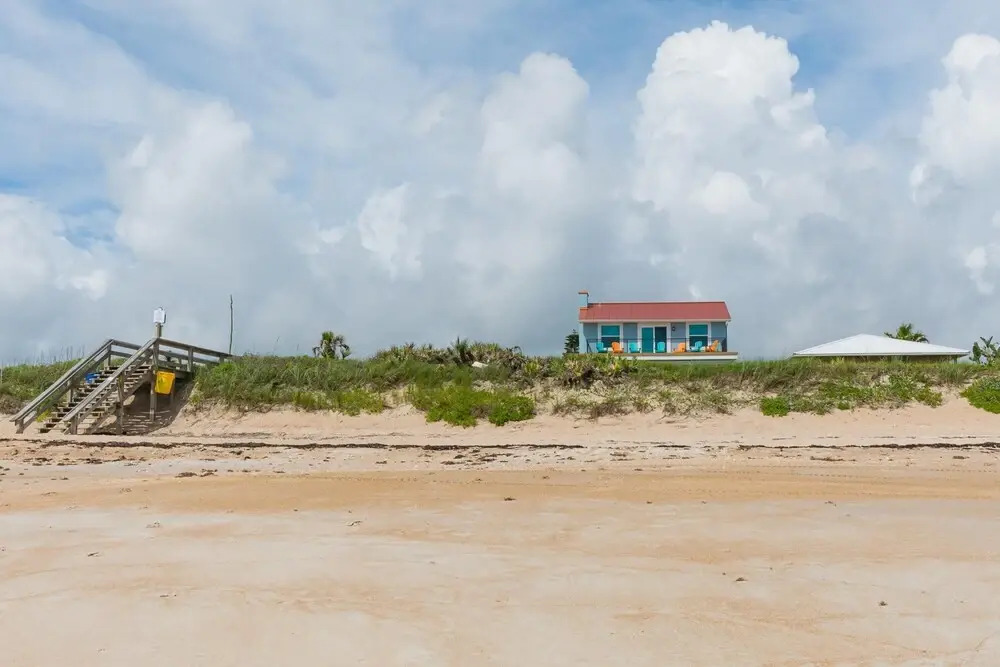 Beachfront Dream Home 4 Bedroom 3 Bath 6060s