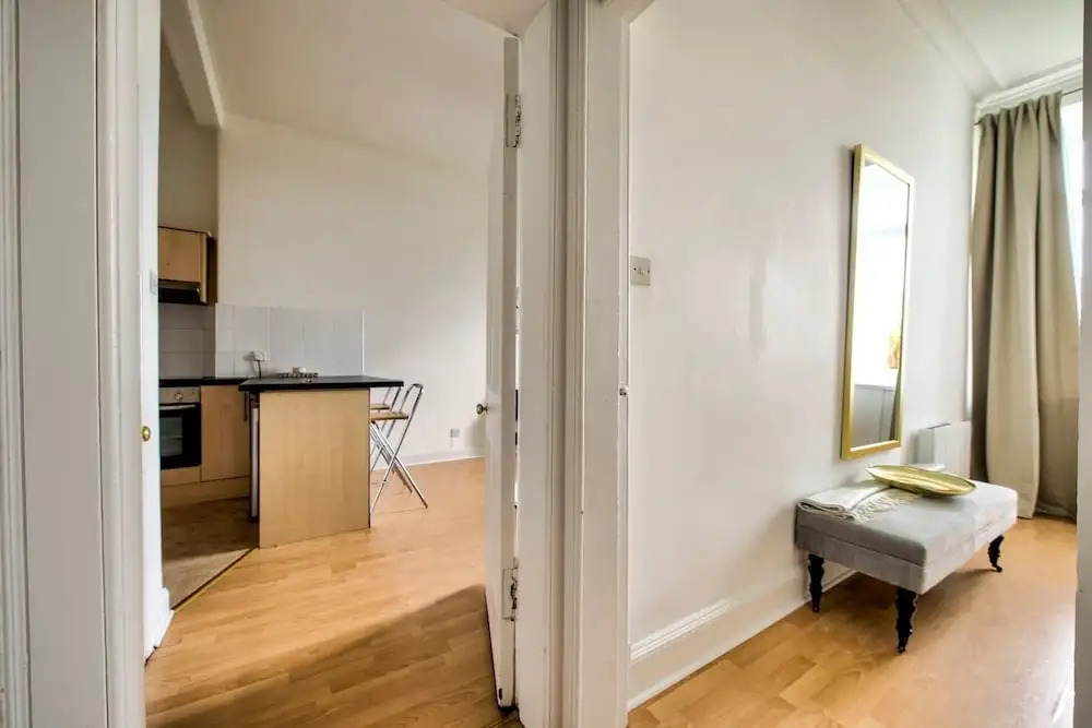 Homely 1Bdr Next To Holyrood Park