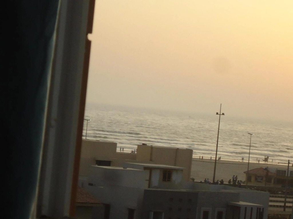 "Service Apartments Karachi" Beach View