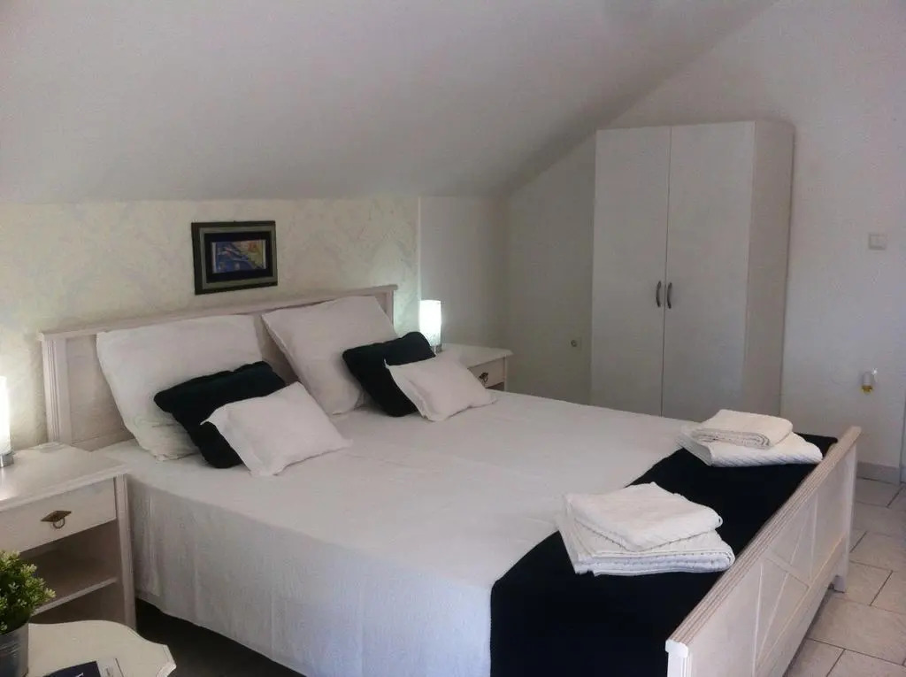 Apartment Josip