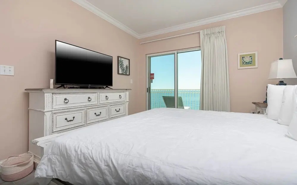 Crystal Shores 1101 2 Bedroom Condo