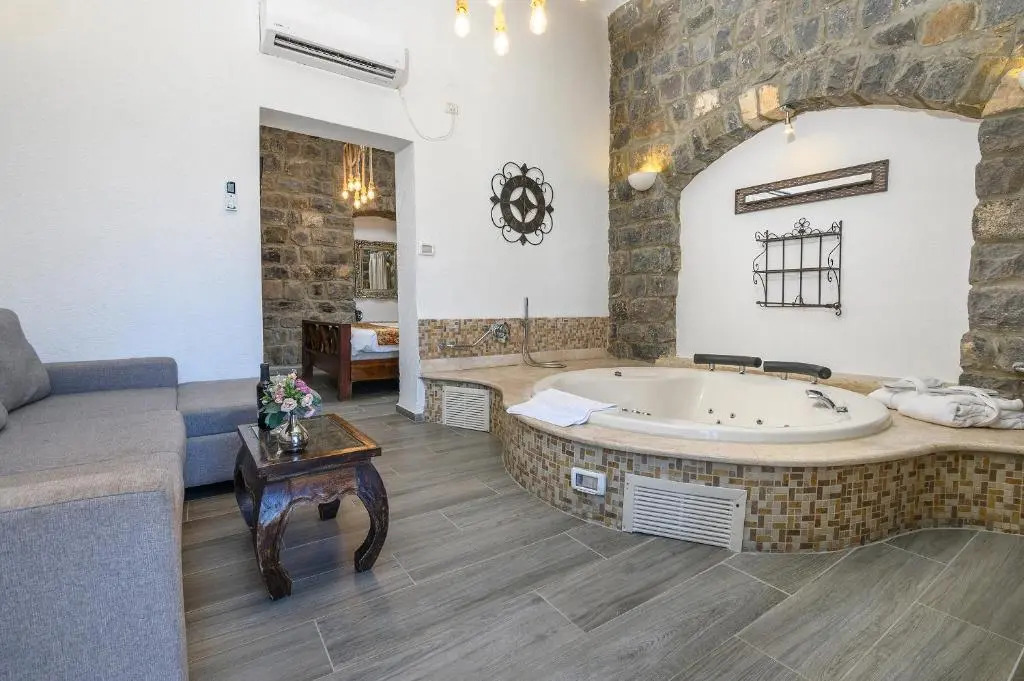 Shirat Hayam Boutique Hotel