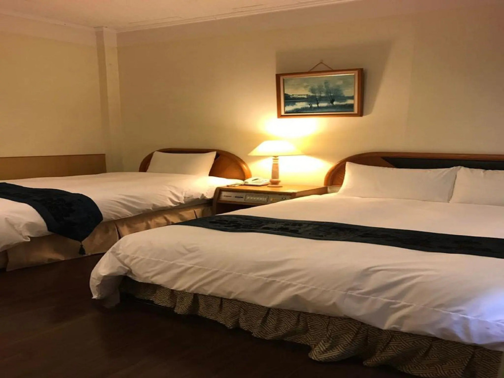 Back Home Hotel