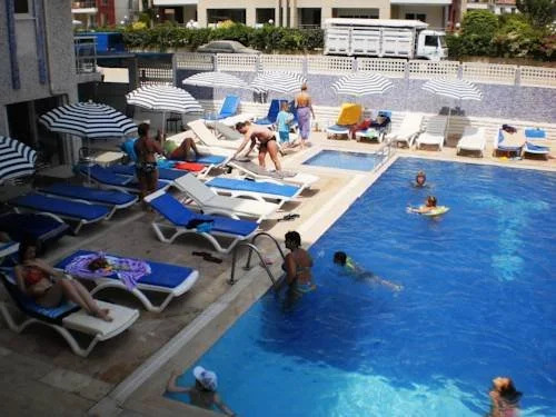 Blue Velvet Hotel