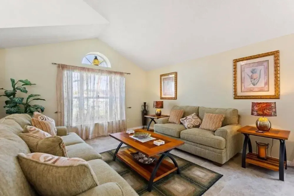 2811 Lindfields
