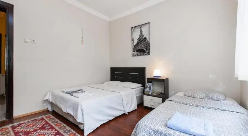 Spacious&Cosy Flat-1