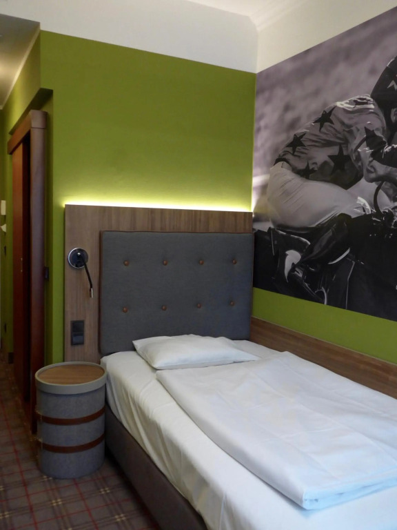 The Ascot Hotel