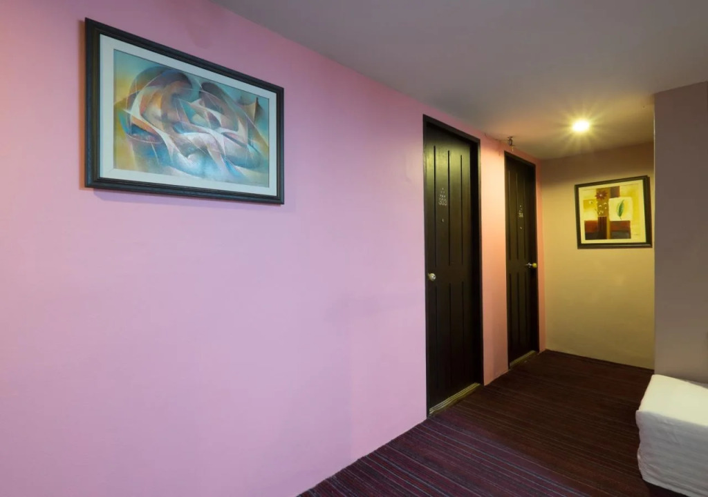 Cozy at Ten Hotel Bangkok