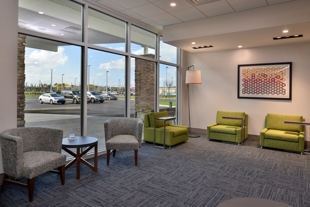 Holiday Inn Express Melbourne West by IHG