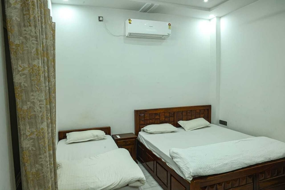 Shri Raghav Home Stay