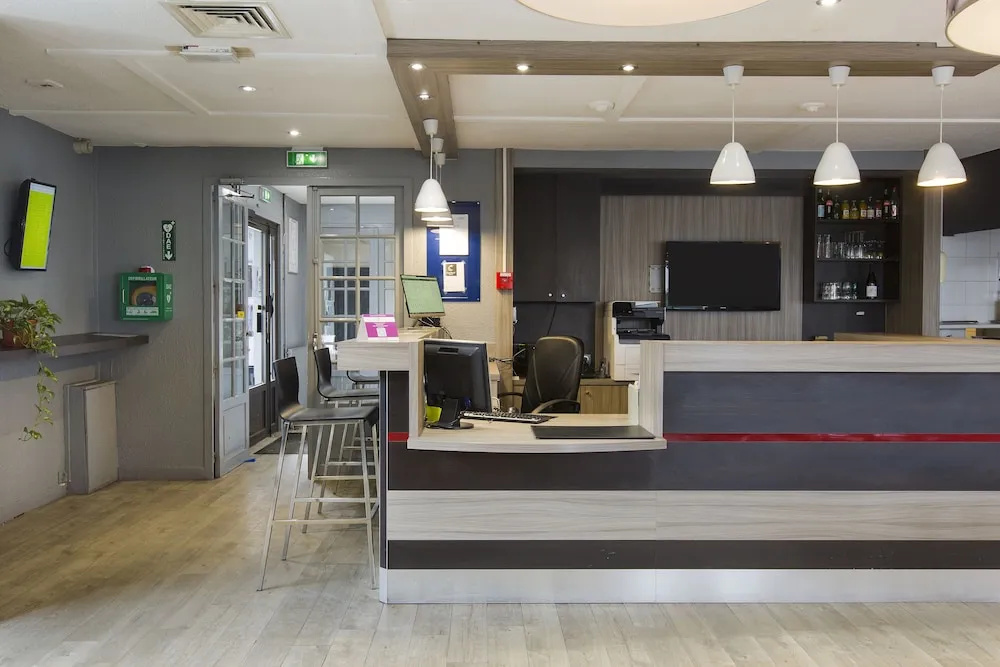 Hôtel Kyriad Orly - Rungis