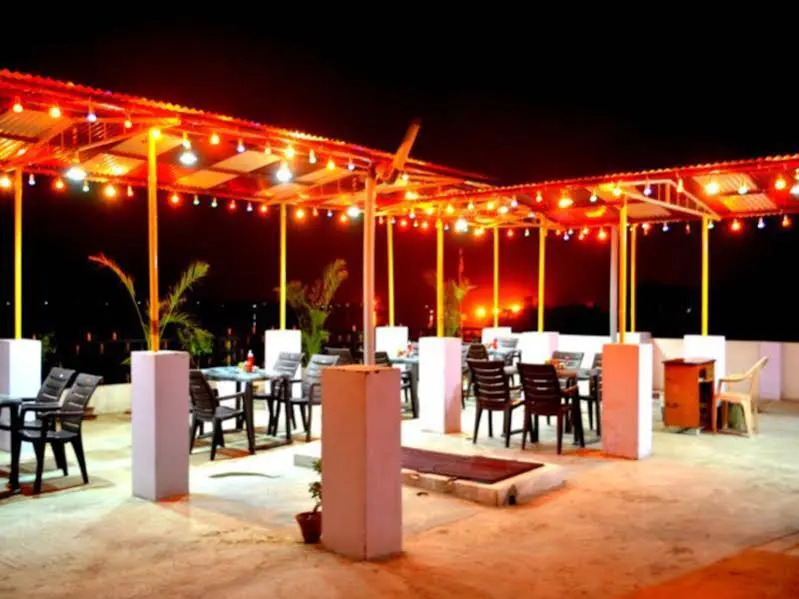 Shiva Ganges View Guest House