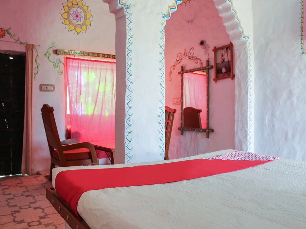 OYO 24407 Royal Bhoomi Heritage