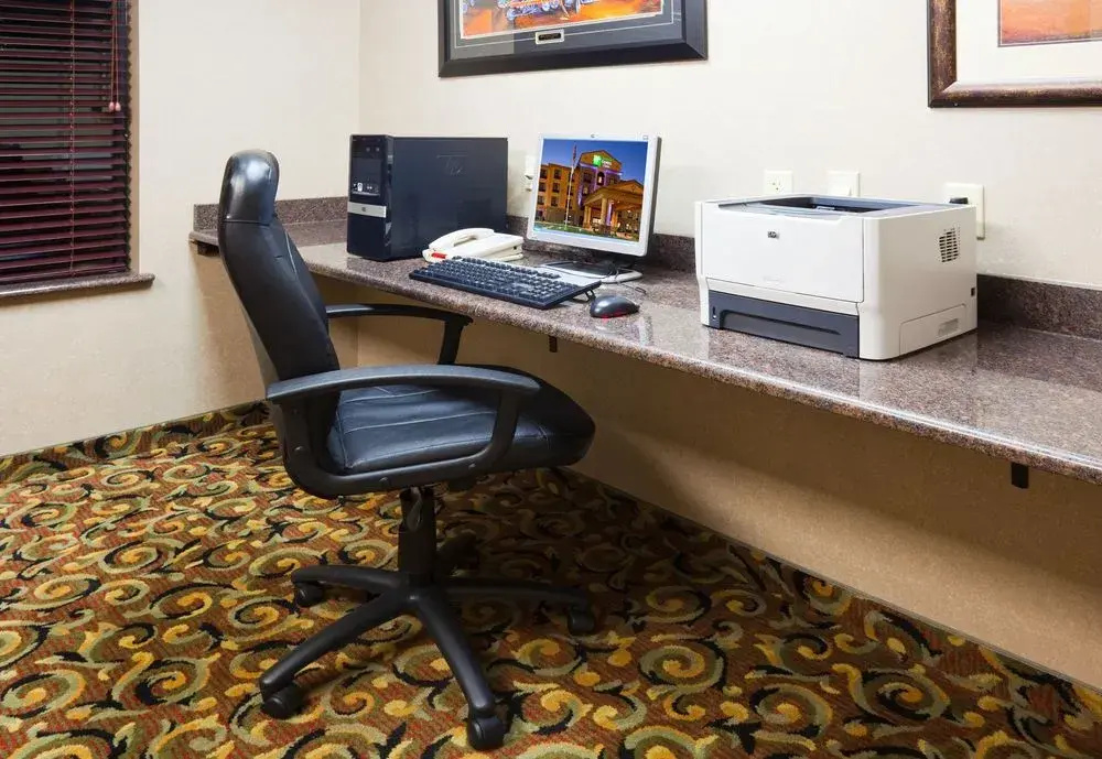 Baymont Inn & Suites By Wyndham Sturgis