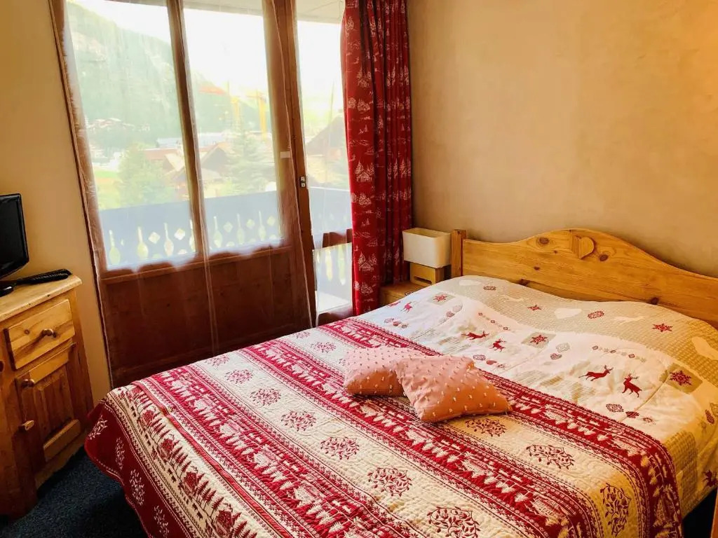 Appartement Val-d'Isère, 2 pièces, 6 personnes - FR-1-411-29