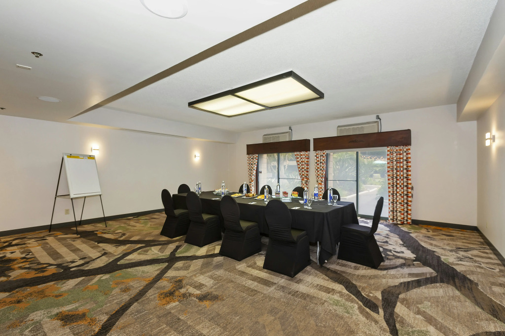 Doubletree by Hilton Whittier