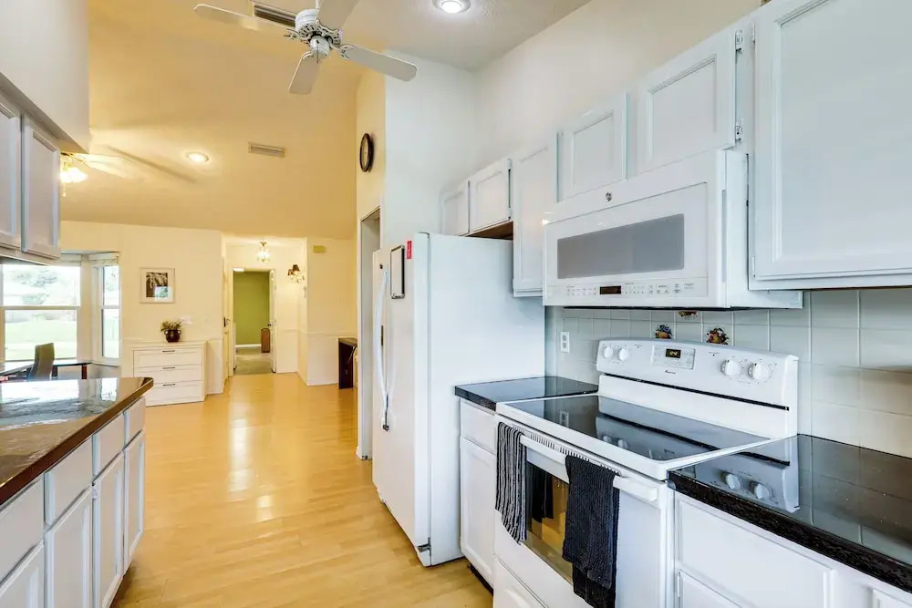 6 Mi to St Lucie River: Family Home w/ Patio!
