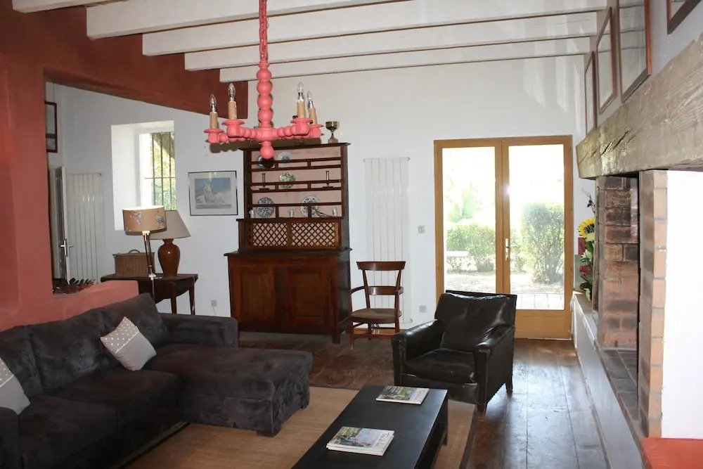 Villa With 6 Bedrooms in Béziers, With Private Pool, Enclosed Garden a