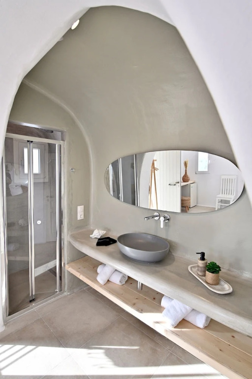 Paraga Scorpios Villa 2 7mins Walk to Beach by Calypso Sunset Villas