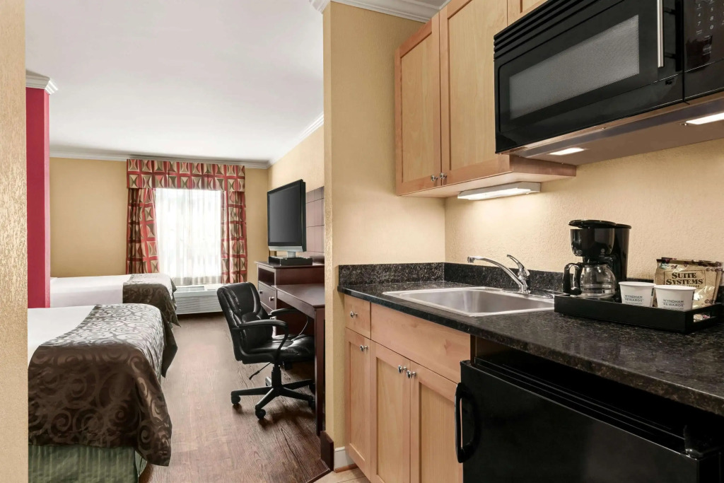 Comfort Inn & Suites Prince George - Fort Lee